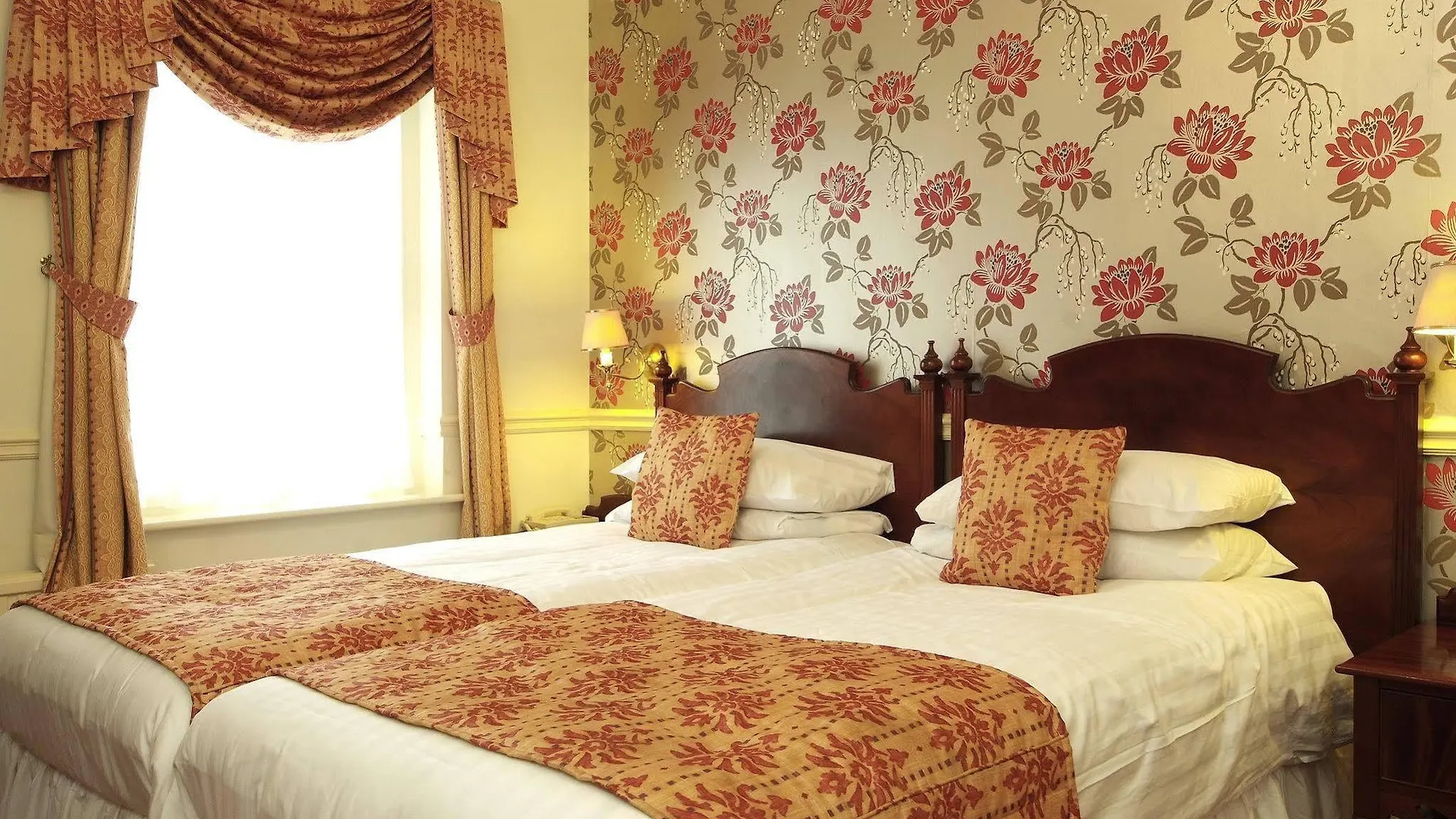Hotel The Crown Hotel, Boroughbridge, North Yorkshire - Part Of The Coaching Inn Group