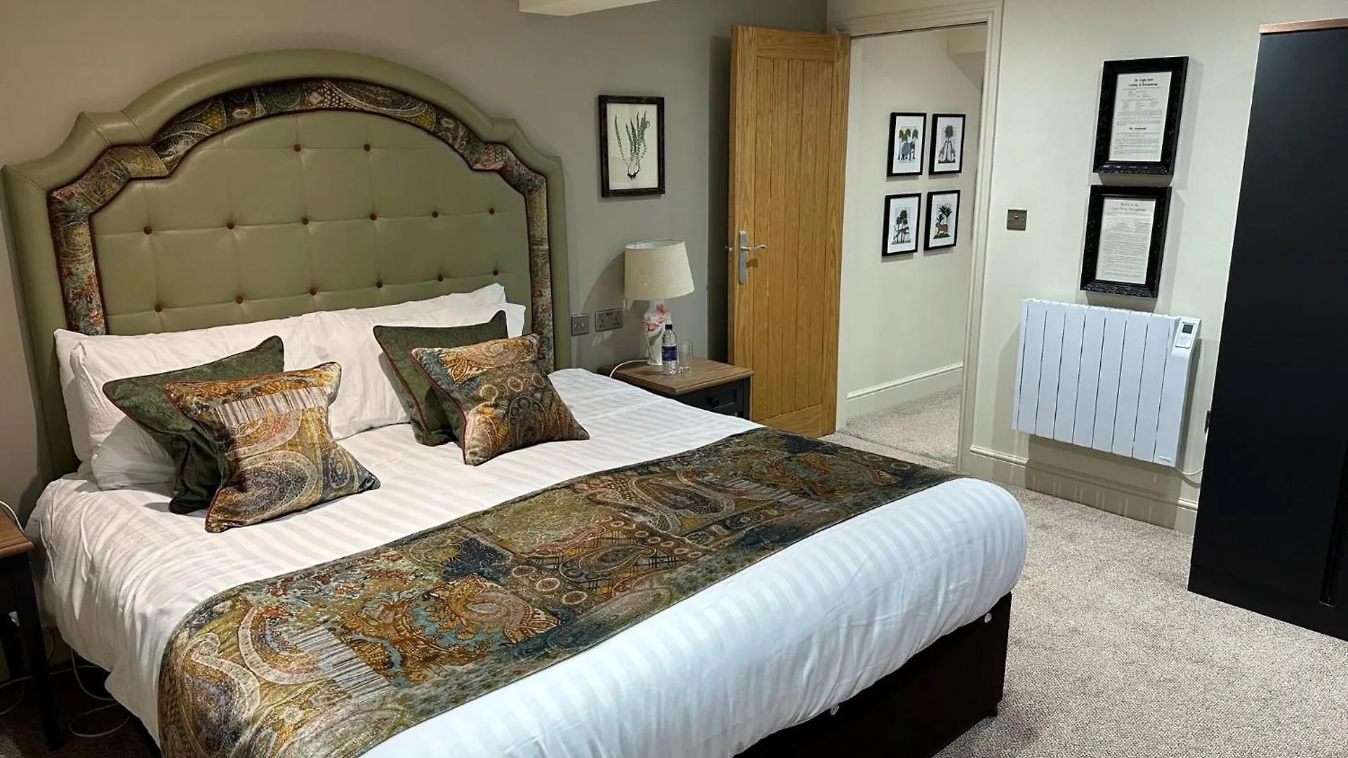 Hotel The Crown Hotel, Boroughbridge, North Yorkshire - Part Of The Coaching Inn Group
